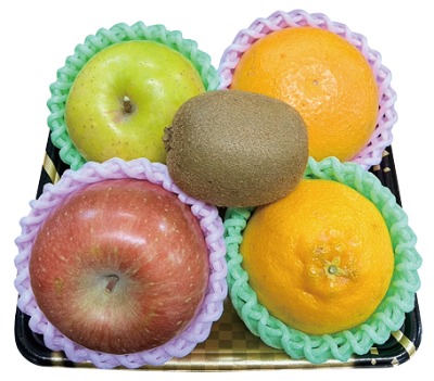 お供えセット中 （サンふじりんご・不知火・王林りんご・清見オレンジ・キウイフルーツ）